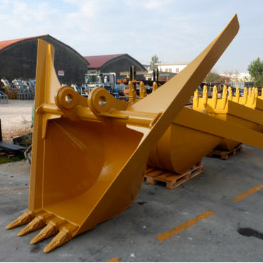 Komatsu Excavator V Ditch Bucket , Q355B Antiwear Trapezoidal V Ditching Bucket