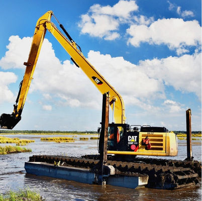 Amphibious Excavator Long Reach 14M , 320 Long Boom Arm Digging The River