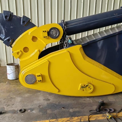 Heavy Duty Excavator Rock Boom / Ripper Boom Excavator Parts With Strong Digging