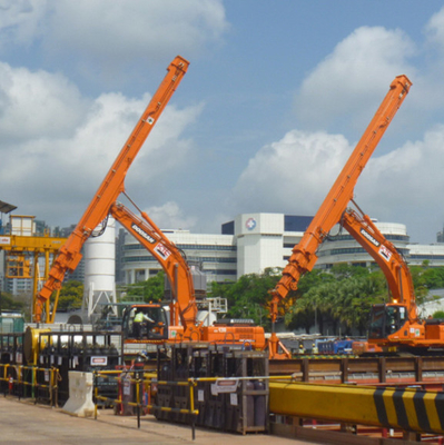 Red 20 ton Excavator Telescopic Arm Excavator Three Section Telescopic Boom For Hitachi Komatsu Cat