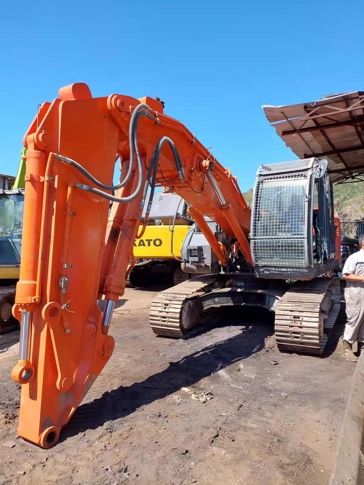 ZHONGHE Q355B 27T Excavator Tunnel Boom Hammer For HD ZX PC